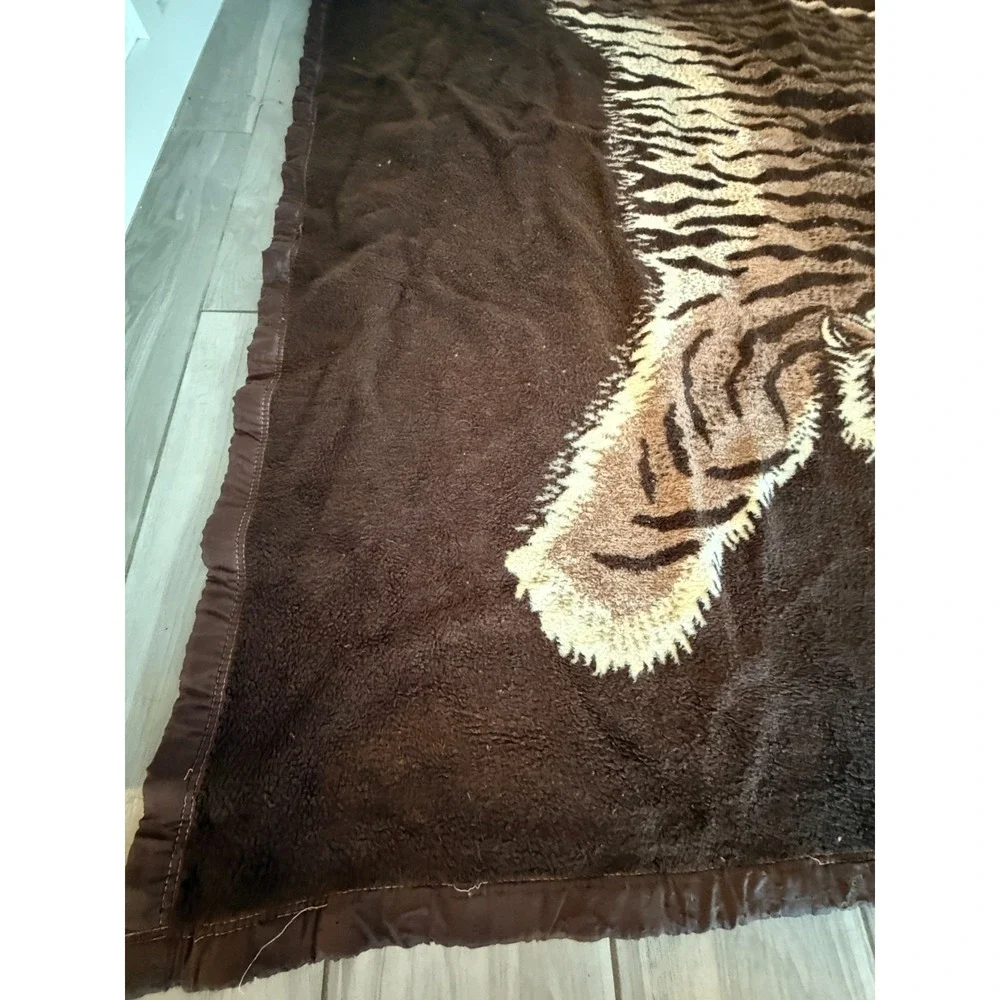 Vintage Biederlack Style Tiger Faux‎ Pelt Rug Fleece Blanket Germany 85x89 XL